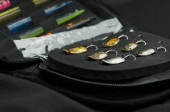 Savage Gear Zipper Wallet1 Holds 12 & Foam -Kalastustarvikekauppa 71870 3